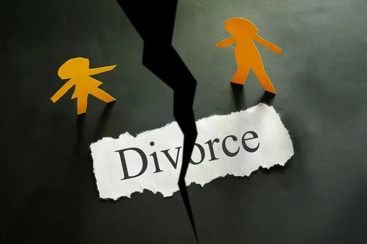 离婚放弃全部财产，0资产需要偿还债务么？(图2)